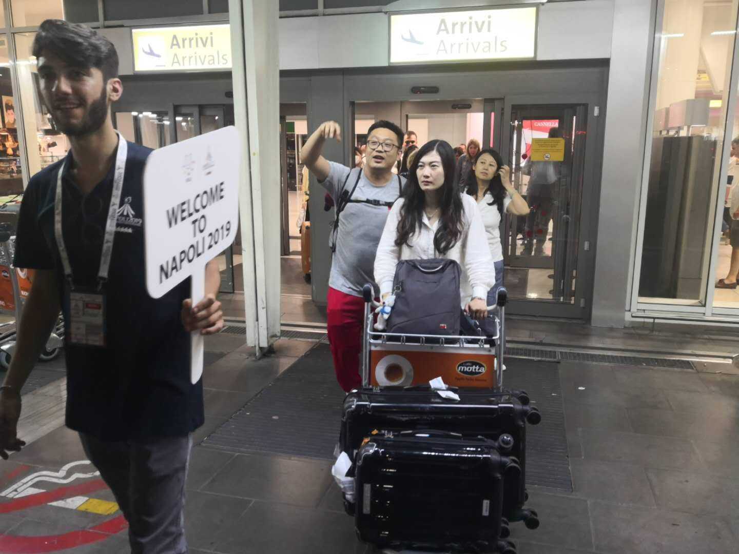 快讯丨大夏会媒体团顺利抵达意大利那不勒斯